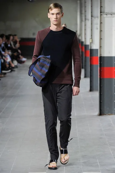 Look 41